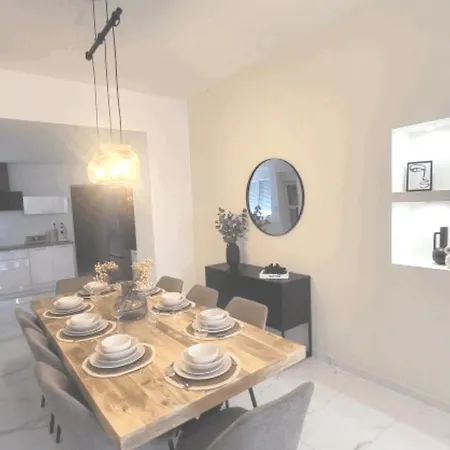 Elda House Confortable For 12 Guests Holiday home Balatonfoldvar